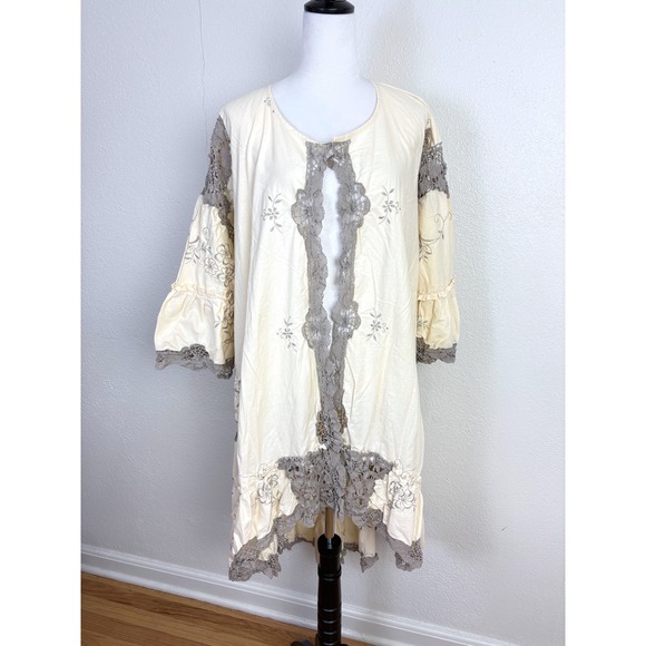 Tops - Cottage Crochet & Floral Embroidered Flared Sleeve Long Cardigan Medium/Large